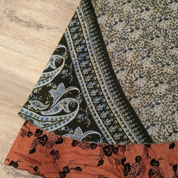 Wrap skirt - Picture 2 of 2